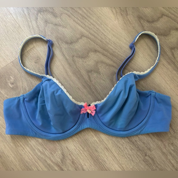 Body by Victoria unlined Demi 34B Blue Lace Trim Bra blue - Picture 1 of 4